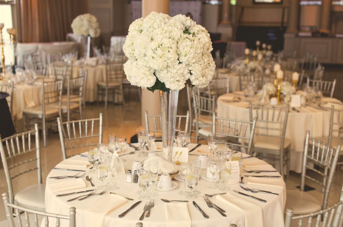 Banquet & Dining Halls